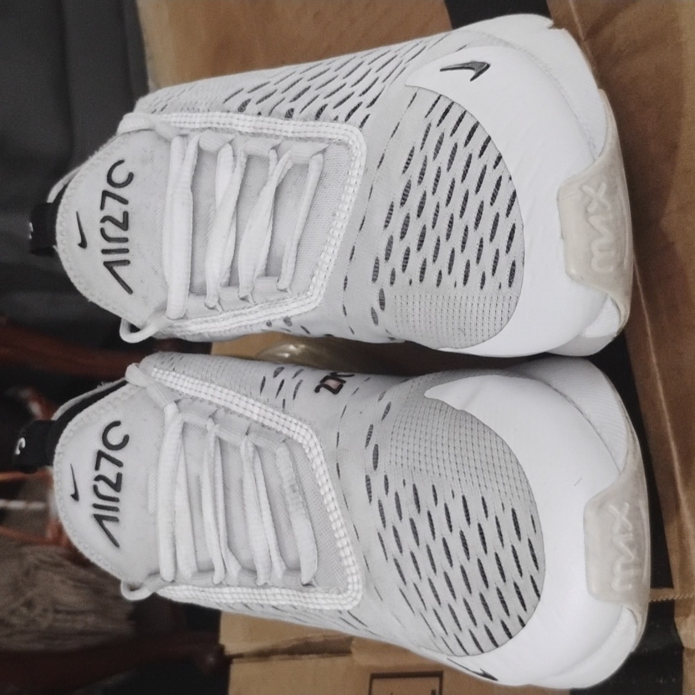 Nike White and Black Air Max 270 Athletic Shoes